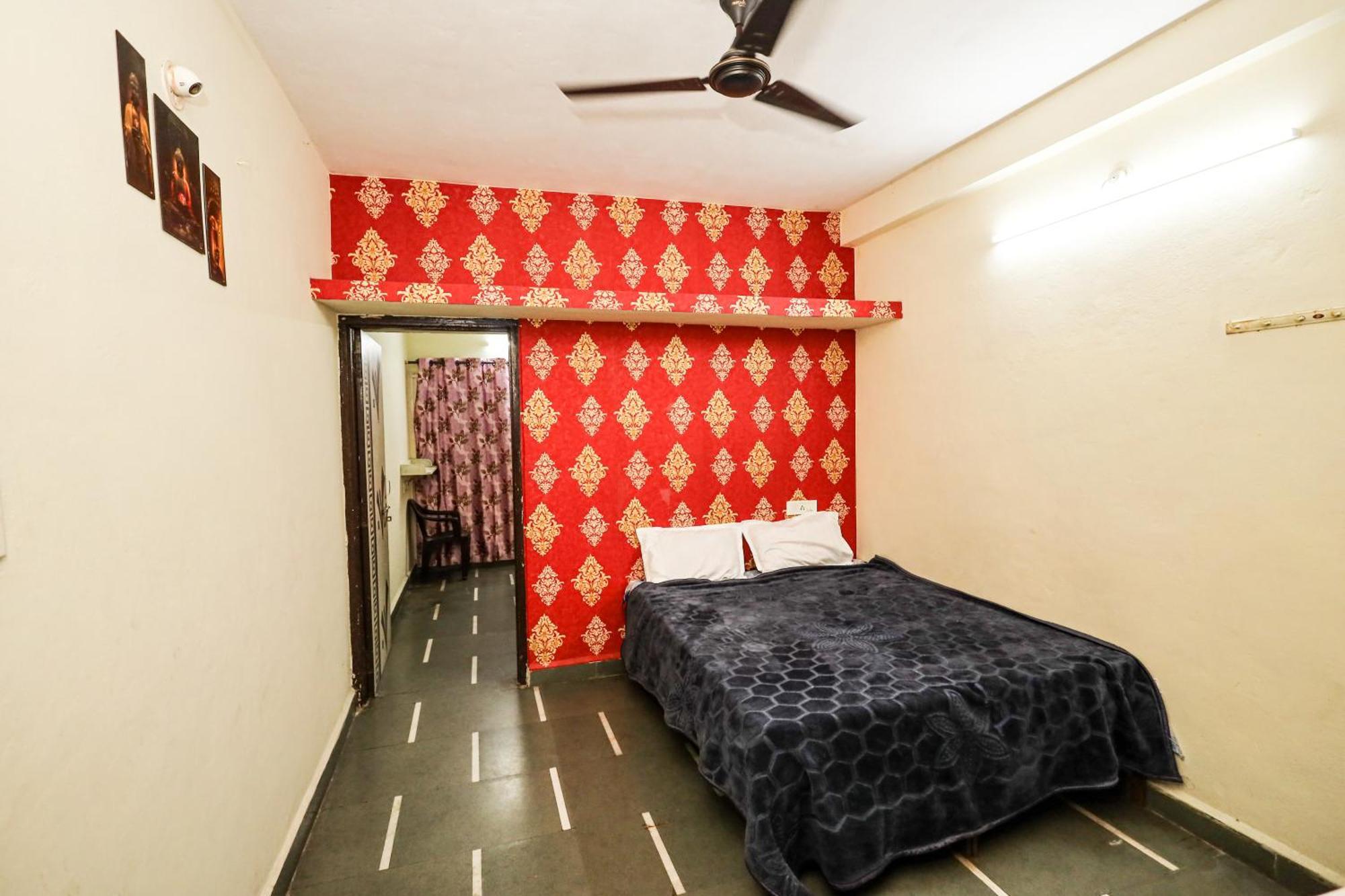 Rai Guest House อุจเจน ภายนอก รูปภาพ